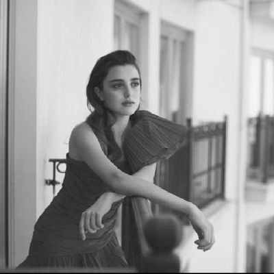 A capricious girl carrying weird thoughts in her mind.