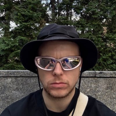 головний рейвер-театрал України, а вже потім Team Lead Product Management #katycat for a lifetime✨