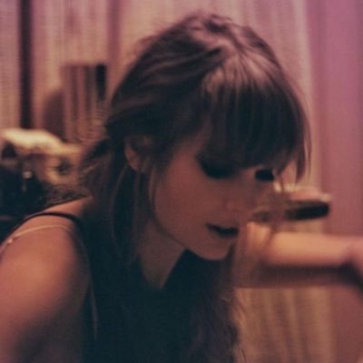 dnfslover's profile picture. - dream lovebot