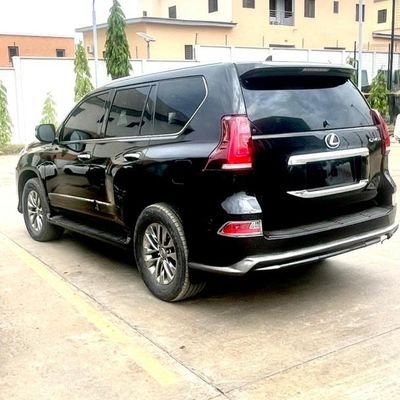 oyeweler's profile picture. * Investment analysts $#£
* Money maker
🏠Builder...
* Turn on my notification
* let's gain new followers