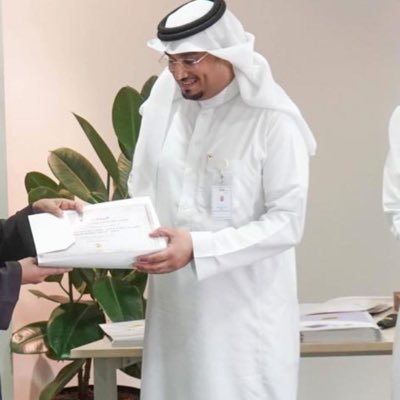 mohsen_gr's profile picture. حساب شخصي مهتم بالتطوير والجودة ولي اهتمامات في التقنية .... باحث دكتوراة في الإدارة والتربية المقارنة