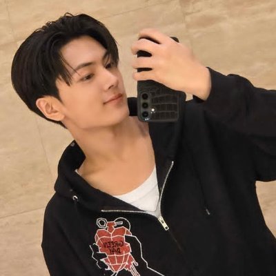 🏳️🌈🐱🐶🐾🦊🐥 kpop stan enypen deserves the world 💖🇵🇱 En-chella was on fire 🔥 @Arin_airyn got suspend 🍣