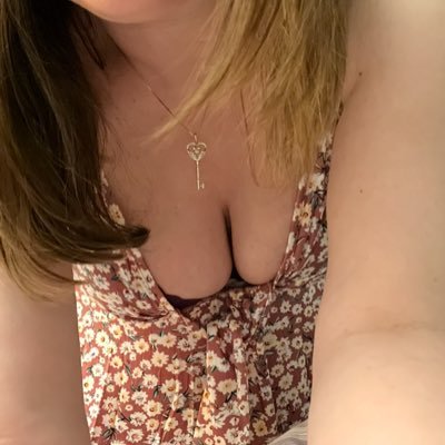 Husband of my domme wife MissKay. We mainly take pictures for fun. We are mostly monogamous but have been into becoming a Hotwife/Cuck couple. NSFW. For 21+
