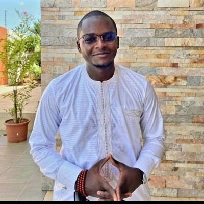 Pharmacist Doctor💊- otaku-GGMU🔴⚫ ALLEZ L'OM💙Alhamdoulilah🙏