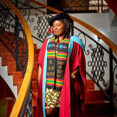 Please follow me on my professional Twitter page: @EduQNetwork