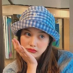 bkyrena's profile picture. O que sabemos sobre nós é o suficiente 🤍
#srchafreen🌷#beckysangels🪽#freenbecky