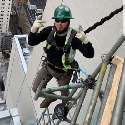 pena_jeffrey's profile picture. 