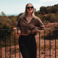 Lina (@bluerose9852) 's Twitter Profile