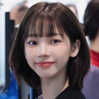 ข้าวมันไก่ไข่กุ้ง (@loreinorkrub) 's Twitter Profile