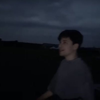 choripanwashere's profile picture. ᶻ 𝗓 𐰁 | ✟ | ⤷ ᴍᴜʟᴛɪғᴀɴᴅᴏᴍˎˊ˗ ↣ 𝚘𝚗𝚕𝚢 𝚛𝚝𝚜.ᐟ 》》》ᵍⁿᶠ ⁿᵒᵗⁱᶜᵉ༅ 「»𐂂꒷꒦」 (mostly into sg rn 🥀)