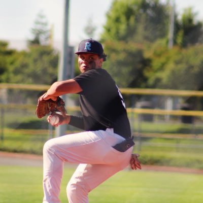 FOR HIS GLORY✝️ 2026 3.4 GPA - STUDENT Athlete - River Islands High School - Baseball P/3b - Email: izzyf0930@gmail.com Lathrop Ca📍