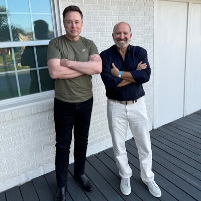 Guiding ElonMusk's vision for a better future through SpaceX, Tesla, Neuralink, and more. & Tech enthusiast, dream chaser, and innovation advocate.