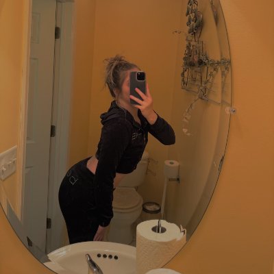 Hi add my telegram: sweetmebaby
Selling my Dropbox,FaceTime,sexting
Dm me for the prices
ask my telegram for sure buyer!
PayPal & wise payment method