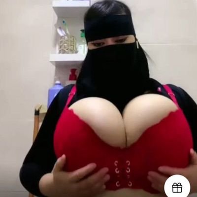 RozTango's profile picture. https://t.co/w9VaIcKE5P