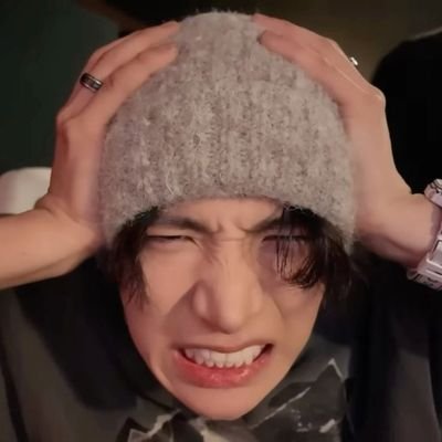 cewenya heeseung 24/7 a.k.a budaknya penguasa bumi
🦌🐈⬛HEEJAY is my dynamic duo🤘🏻
bambi heeseung🦌 or hamseungie🐹?
be my moots and we will be friend