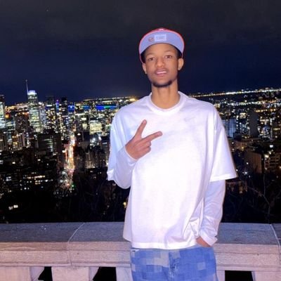 MamadouAli24462's profile picture. peut importe j'irai je serai THUG à jamais