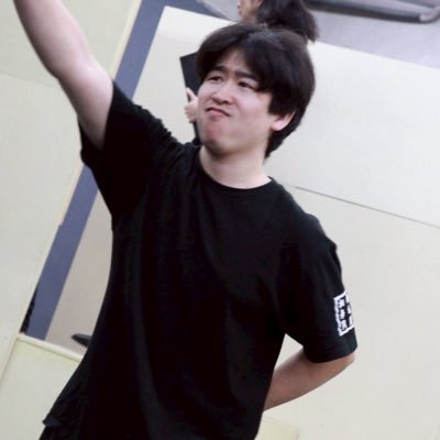 amazarashi/KH/芝居/殺陣その他諸々。羊羹とワサビで体が構成されてる。細々役者活動してます。あと細々と舞台装置も作ります。舞台監督も。時々パフォーマー。次回は、年末