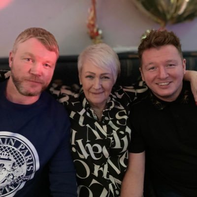 Only on twitter for a bit of craic, don’t take life too serious 😉 Father,son,brother and husband,a proud family man 👊🏻