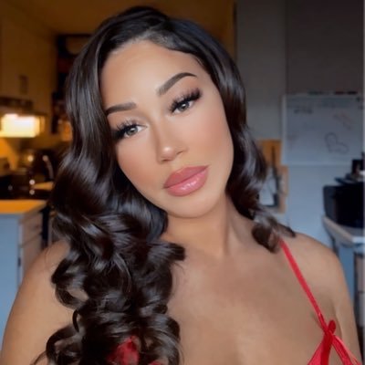 I am adult entertainer SUMMER BAILEY. Urban X and AVN Winner. IG @TheOnlySummerBailey. Your favorite Miami companion. Inquiries summerbaileyseduction@gmail.com