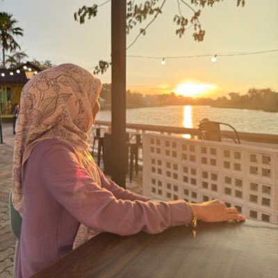 diyaadiyana's profile picture. Selagi bernafas, JALAN.