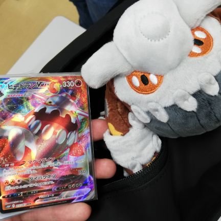 tanadaaa29's profile picture. UEC B4 Kaggle Expert🥇0🥈2🥉0 ML/BA/PTCG nerd