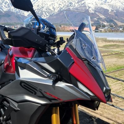 CB400SUPERFOUR▶XJR1300▶CBR1000RR(SC57)▶GSX-S1000GX/グンマー/食べツー多め🍜🍔🍰🍦☕/気ままに旅と観光⛰🏯/無言フォロー失礼します🙇/投資、勧誘、エロ、懸賞、リポスト専門は❌