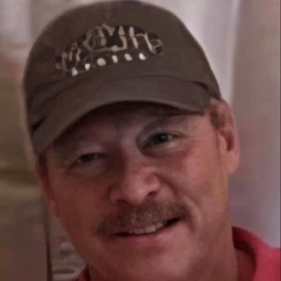 mark648373449's profile picture. 