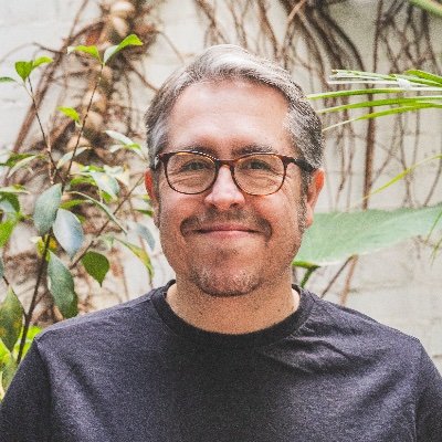 dobiol's profile picture. 📣 Diseño y comunico en @estiu_eu 📖 Edito con @f_estiu 🔶 De tot en @verlanga_com