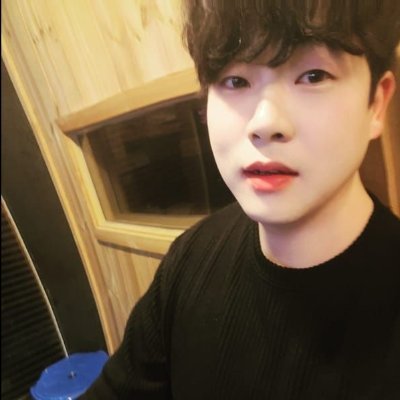 kwang357901's profile picture. 📚 웹소설 『심장의 검: 아르세하르』 공개!
https://t.co/sCTAsgsS5S