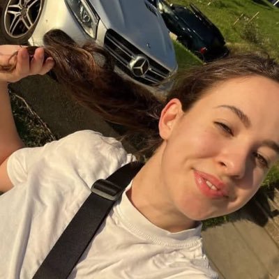 hairly48's profile picture. Don’t ever try to fit in when god has clearly created you to stand out