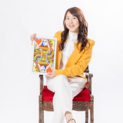 岡山県/マジシャン×シンガーソングライター/出演実績等はインスタへ/マジック&ジャグリングコンビGlanz*グランツ*としても活動/