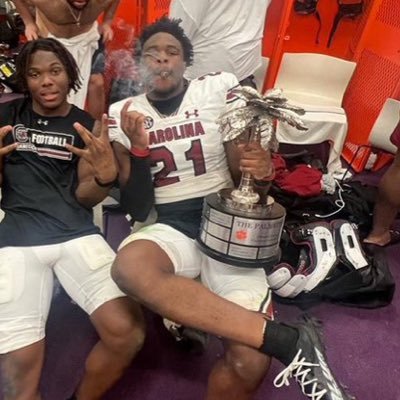 hawks2dabowl's profile picture. seahawks💚💙 Grizzlies 💙🤍 Georgia ❤️🖤