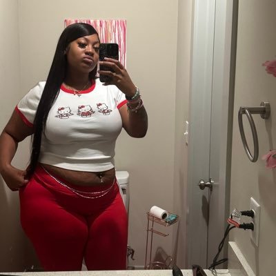 Tahjana5's profile picture. im a brat not a Barbie💋🧚🏽‍♀️ Gemini ♊️IG:Naeenaee_____❤️
