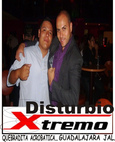 DISTURBIOXTREMO's profile picture. Somos una compañía de baile, de quebradita GDL,   con  grandes valores ,  inculcados  por el que fuera el  fundador y  nuestro gran amigo  MAICK  ...