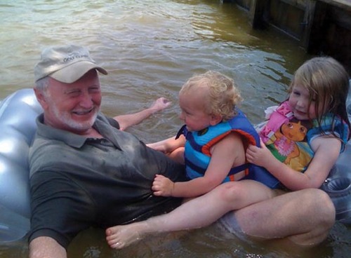 pierce_edward's profile picture. MAGA Trump Supporter as well as a staunch Conservative. Convention of States supporter. I do follow all those that follow me. No DM’s Please!