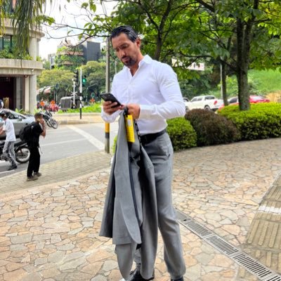 ro54d's profile picture. 54D founder.  mi cuenta fue hackeada y esta es mi nueva creada ahora.