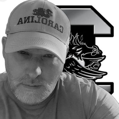 Dad, Veteran, Gamecock Fan.
Living is the lesson.
Freedom matters.