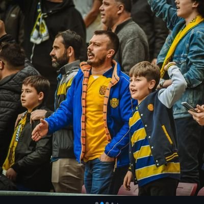 ÖNCE VATAN...  @Ankaragücü
Yıkılsın saltanatlar,
Farketmez yeniden kurarız