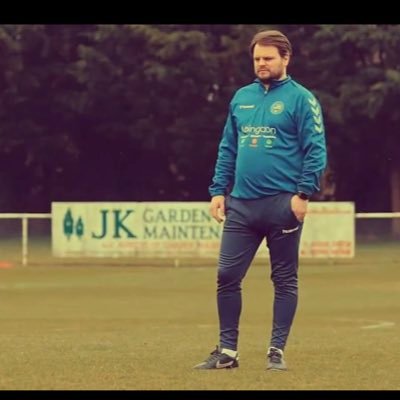 | UEFA A Licence | Trainee Recruitment Consultant | @OxCityfc u16s Coach | Grad BSc @OBUSportCourses |