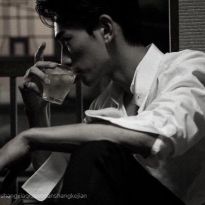 elizawould's profile picture. 自助下单: https://t.co/a25ZZ43yD2（复制链接到浏览器打开，关闭vpn） 出售小蓝金币，小蓝破解，gtv破解等男男软件avGV软件都有，打包20出！