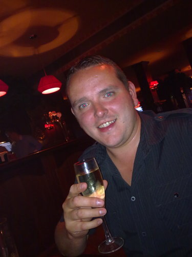 markybt5's profile picture. hey im marky from east belfast support man u and rangers and of course norn iron proud daddy of a baby girl