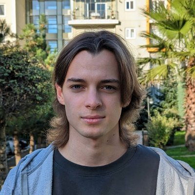 Software developer with 7 yrs experience | Solo entrepreneur | Working at @AninixApp | Building https://t.co/XXiRWNc0sT 🚀