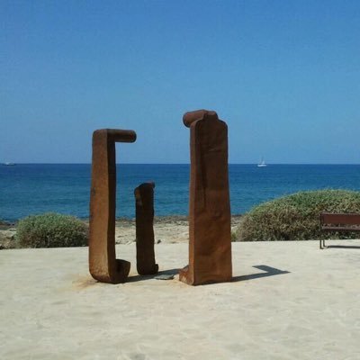 D_SuperPlus's profile picture. een pad naar wit mooi licht - warmte - liefde