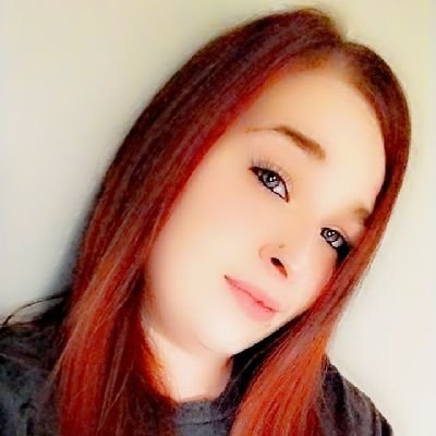 YaGirllLeahh96's profile picture. 