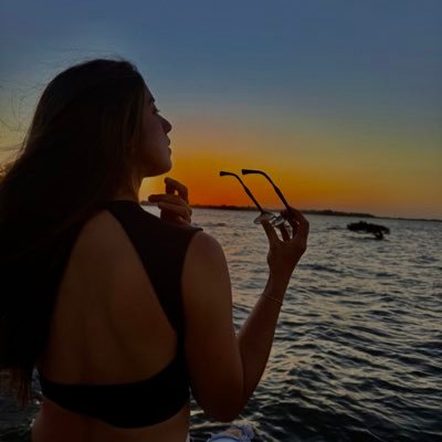 gvanesan's profile picture. https://t.co/YgE3y4ZY5s