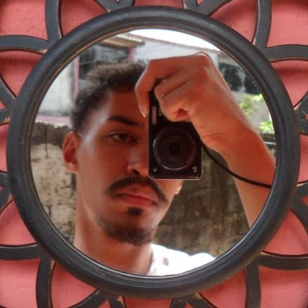 eleutheriosinte's profile picture. Fotografo e desenhista homoerótico 
Para ensaios e parcerias - DM (aqui ou pelo insta)
Eai, você já se tocou hoje?
SP - 011