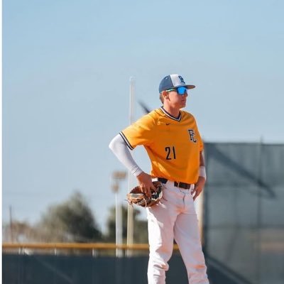 @LoganCarney36