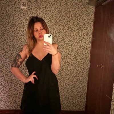 26 • law student • alpha female • retired barmaid and harlot