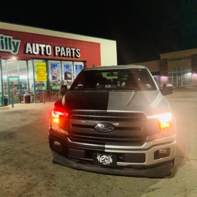 Truck Driver🚛, Mobile Detailer🧼🚗, Car/Truck Enthusiast🏎️ . I attend legal pits and takeovers . I just love this shit with a passion 👹🛞💨