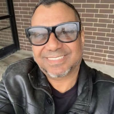 Co-founder of Future Ventures and DFJ, supporting passionate founders to forge a better future. Early VC investor in Tesla, SpaceX, Planet, Commonwealth Fusion.